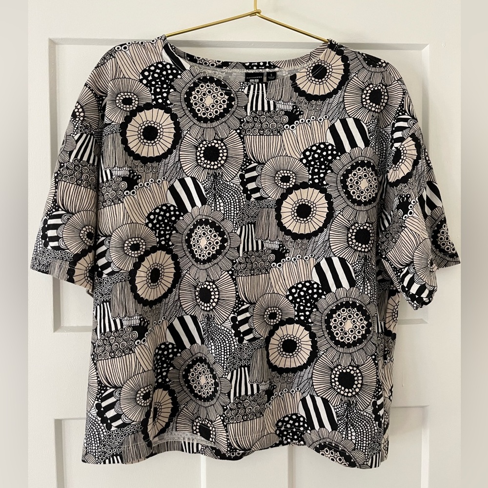 Marimekko Black and White Patterned Top